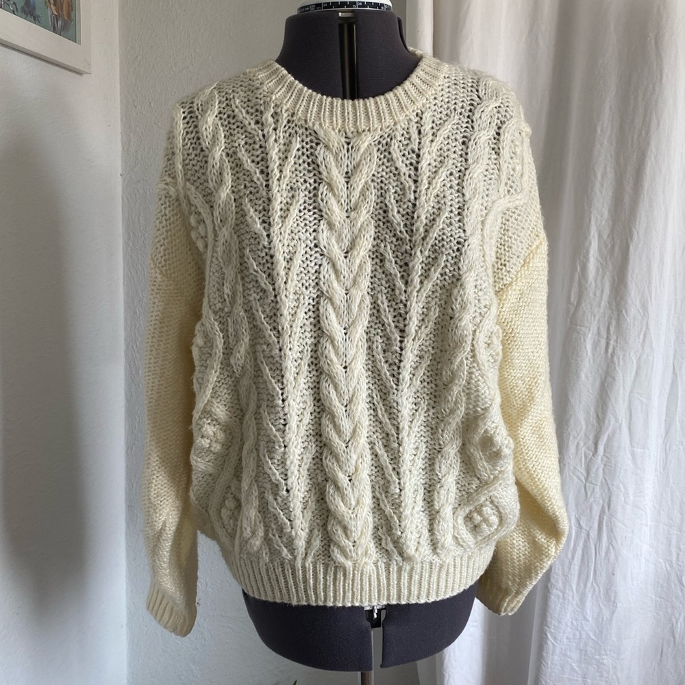 Vintage Cream cable knit cropped sweater L XL